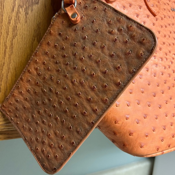 Sassy Jones NWT ostrich style Orange Tote Bag & wallet - Picture 5 of 6